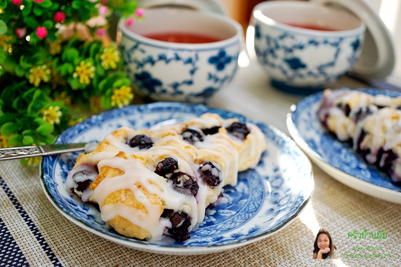 blueberry scones 21