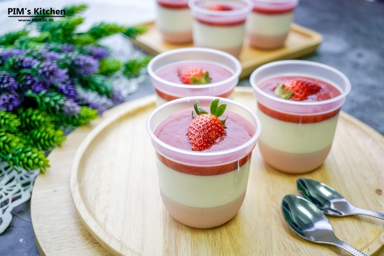 strawberry panna cotta v2 06