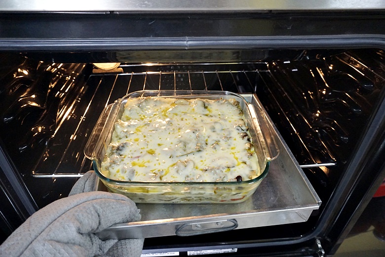 beef green curry lasagna 19