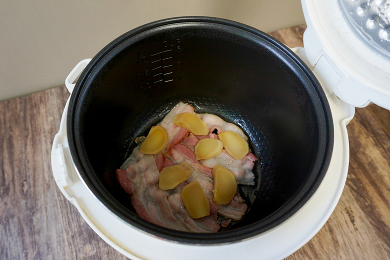 shrimps with glass noodles in rice cooker 12