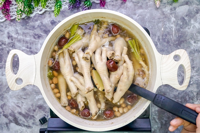 peanuts chicken feet soup 151