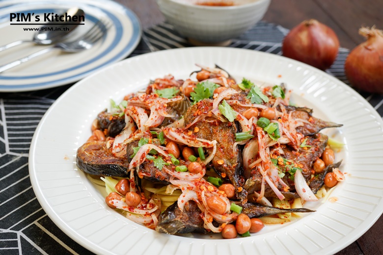 crispy catfish salad with green mango 17