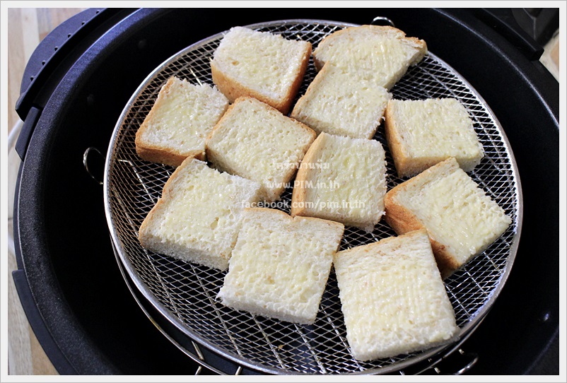 thai tea custard toast 15